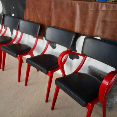 Vintage cafe stoelen herstofferen opnieuw bekleden by Dominikq Meubelstoffeerder