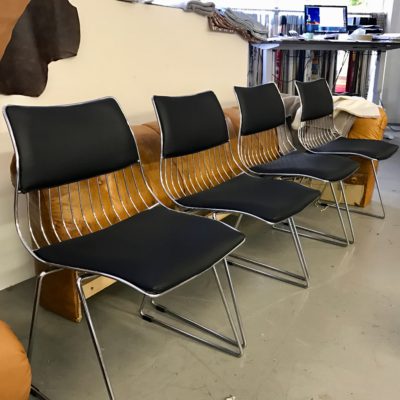 Vintage stoelen bekleden met leer by Dominikq Meubesltoffeerderij